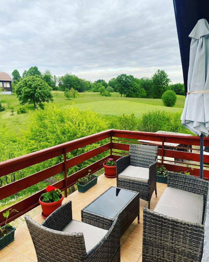 Apartman Laura Смолянац Екстериор снимка