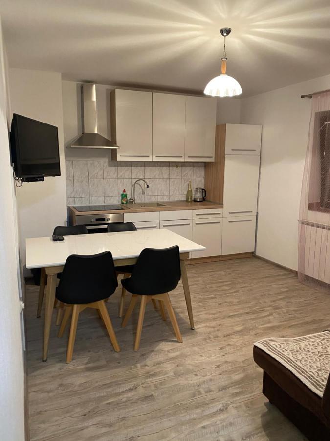Apartman Laura Смолянац Екстериор снимка