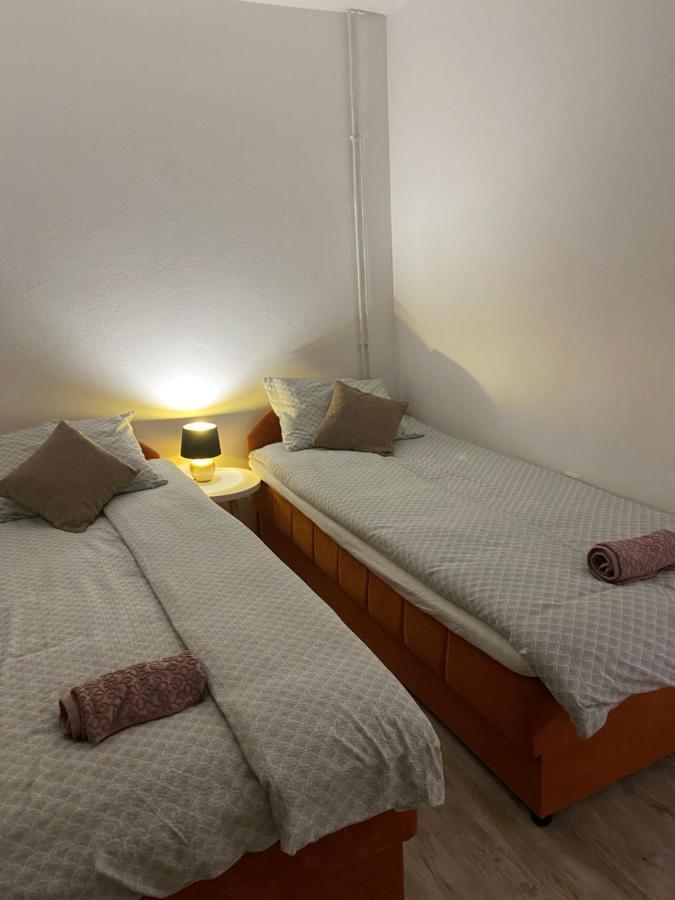 Apartman Laura Смолянац Екстериор снимка