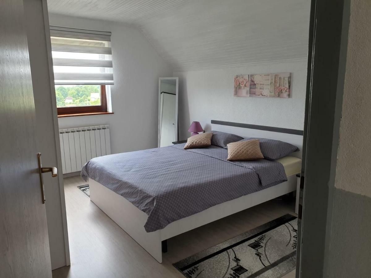 Apartman Laura Смолянац Екстериор снимка